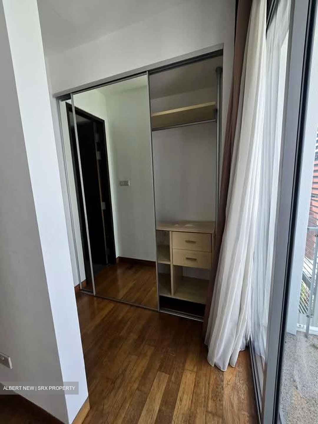 Radiance @ Bukit Timah (D21), Terrace #554020021